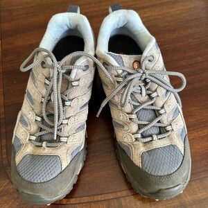 Merrell Vibram Women’s Hiking Shoes